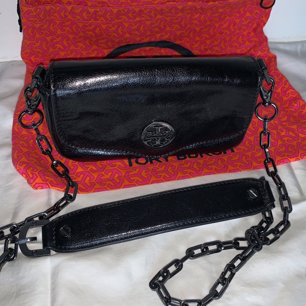 Tory Burch Wallet On A Chain - Black On Black!